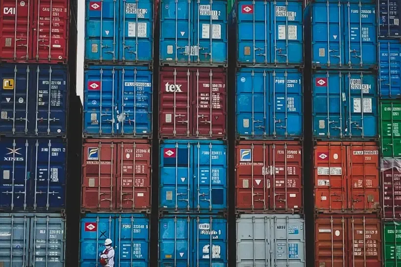 Example image of industry applications of seals.